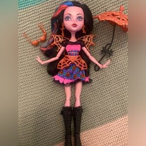 Dracubecca Freaky Fusion Doll